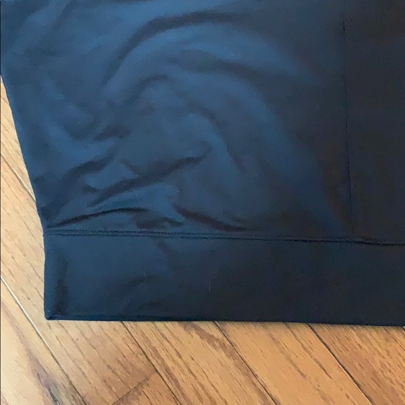 Lou & Grey Work out top - Picture 4 of 4